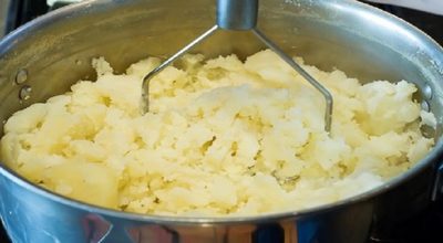 Как правильно готовить картофельное пюре: 7 ценнейших советов от опытного повара!